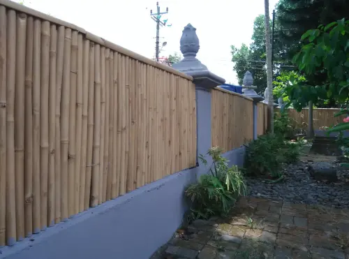 Product image of the product “Prepared yellow Bamboo as horizontal end for bamboo fence, 90cm length. weather protection suitable for fence in up to 5.5cm tube thickness ”